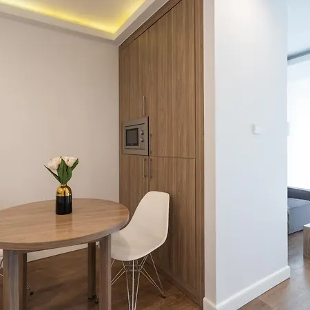 Urban Chic - Great Location - Stylish - Wronia45a * Varsovia